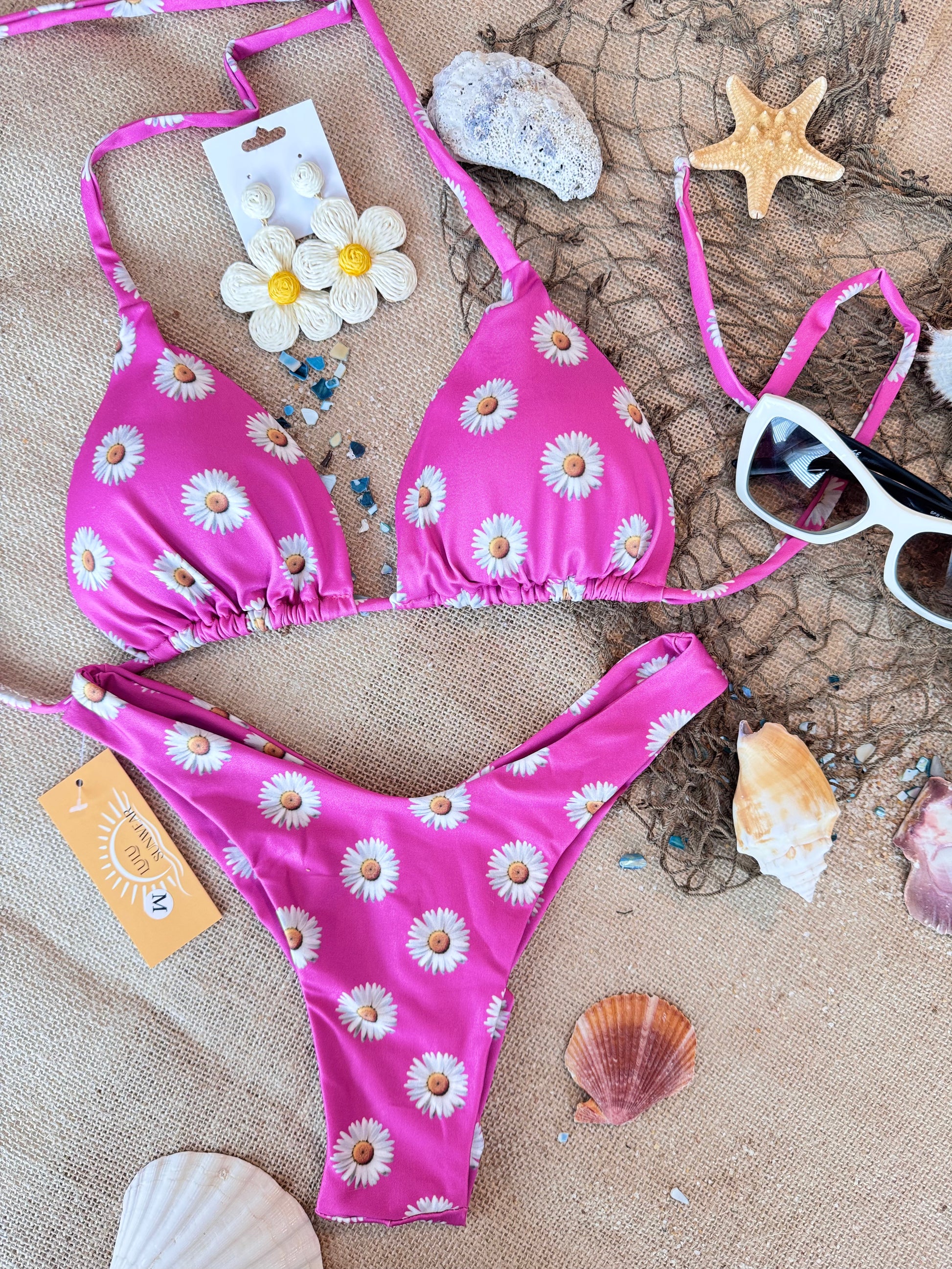 Daisy Print Triangle Bikini Set – Flattering Fit & Floral Vibes