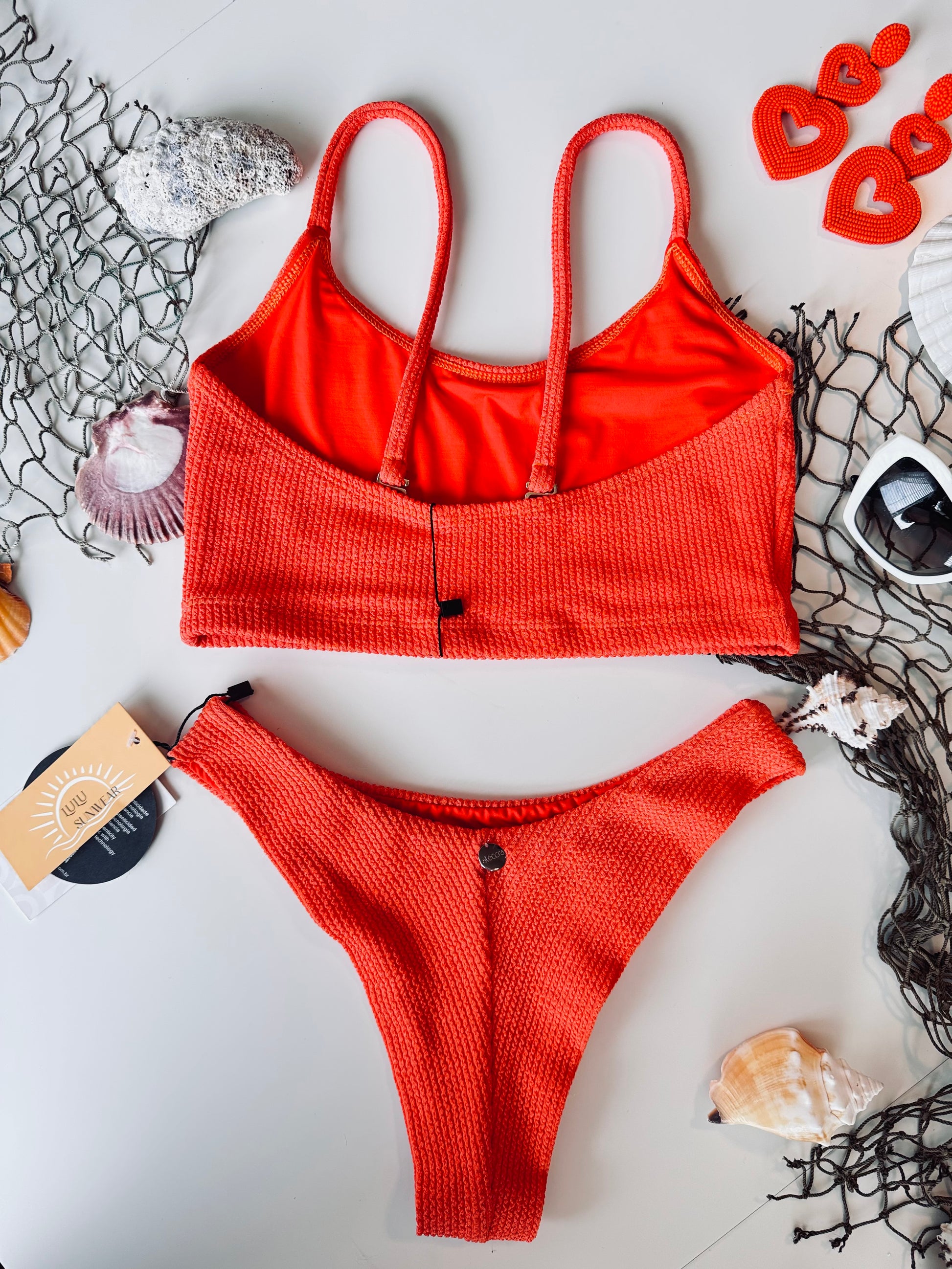 BIKINI SET BANDEAU STYLE TOP & HIPSTER BIKINI BOTTOM