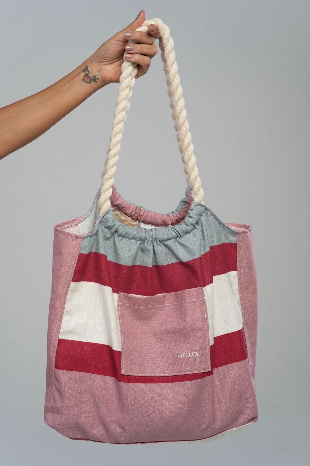 Canvas Beach Bag Red Stripe Colors waterproof, Durable Construction 72%Cotton 28%Polyester